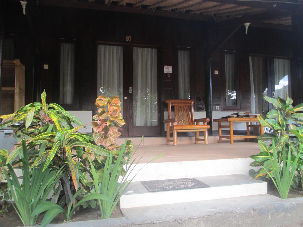 Selong Belanak Bungalows Exteriör bild