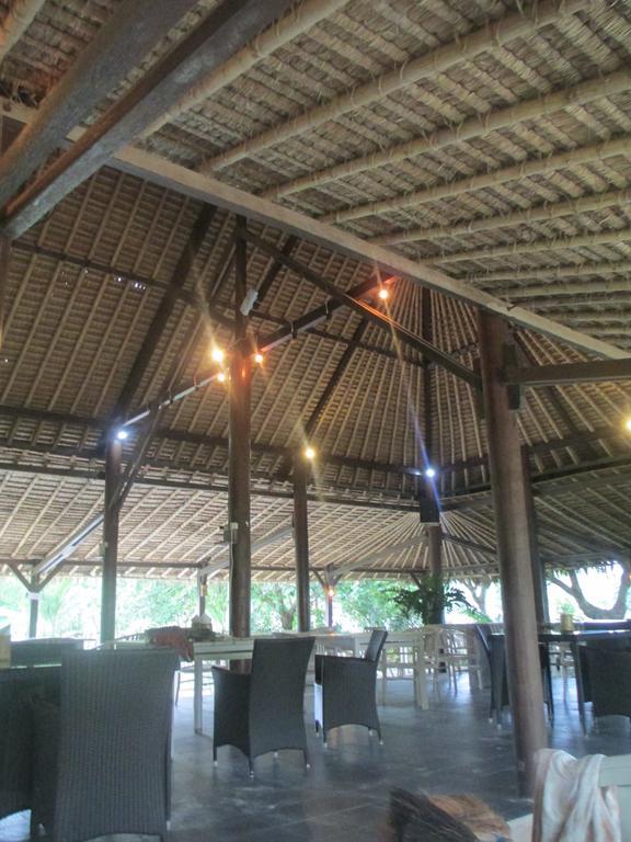 Selong Belanak Bungalows Exteriör bild